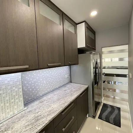 Apartman Luxury 1 *